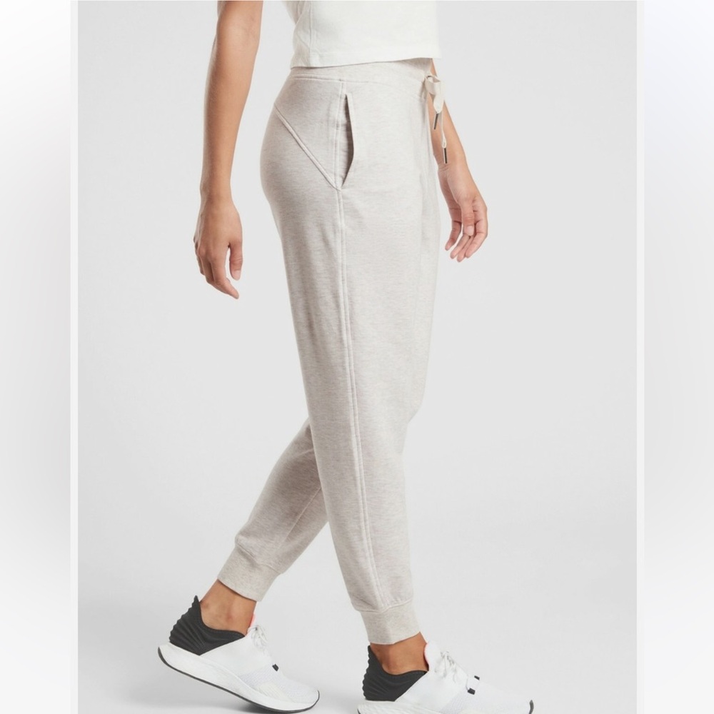 Athleta Balance Jogger Pant - Picture 3 of 15